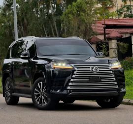 Lexus LX 600 Urban